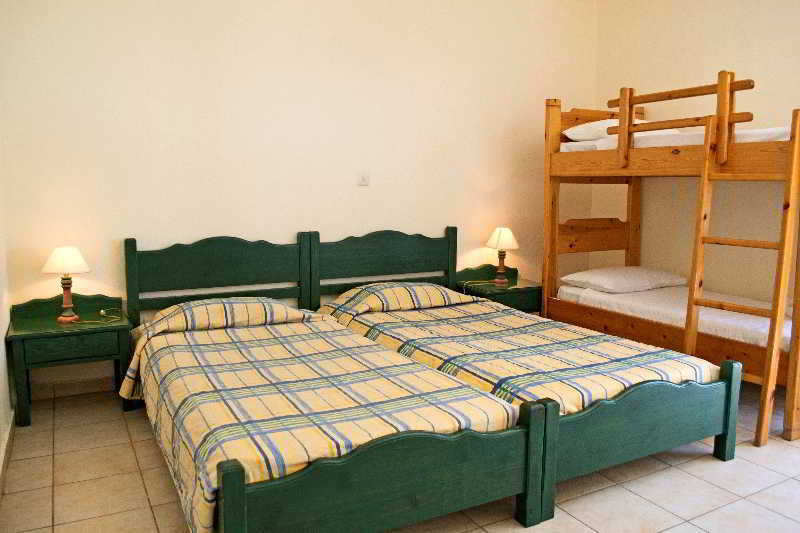 Messonghi Beach Holiday Resort Moraitika Bagian luar foto